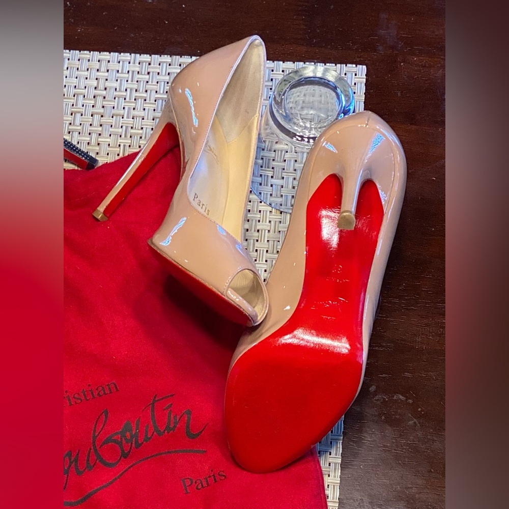 Christian Louboutin Nude YOU YOU Peep Toe Heels; Size 37